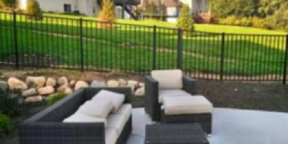Straight Line Fence: Where Strength Meets Style