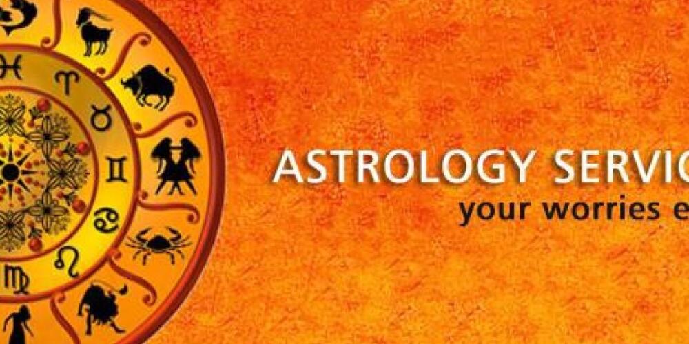 Famous Astrologer in Kolkata: Astrologer Somasree Offers Profound Horary Insights