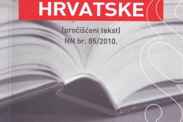 Hrvatska po Ustavu nije antifašistička, nego demokratska i socijalna država (članak 1 )