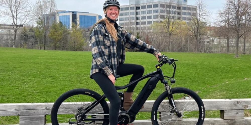 Riding the Future: Electric E-Bikes Transforming Canada's Streets