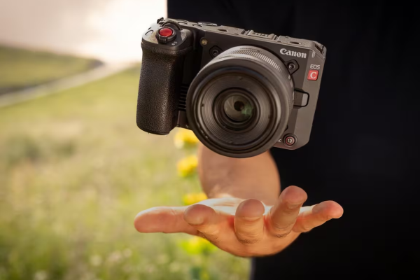 National Store LLC Introduces Canon EOS C50 to the UAE: A Game-Changer in Compact Cinema Cameras