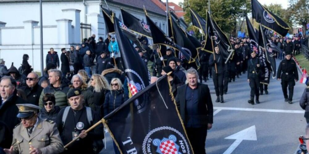 Pupovčevim Novostima Kolona sjećanja je Kolona mraka!