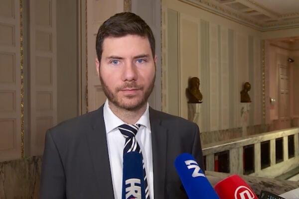 Ivan Pernar: Ako kažete kontroloru da imate laptop morate plaćati HRT pretplatu. Oprezno što pričate!!