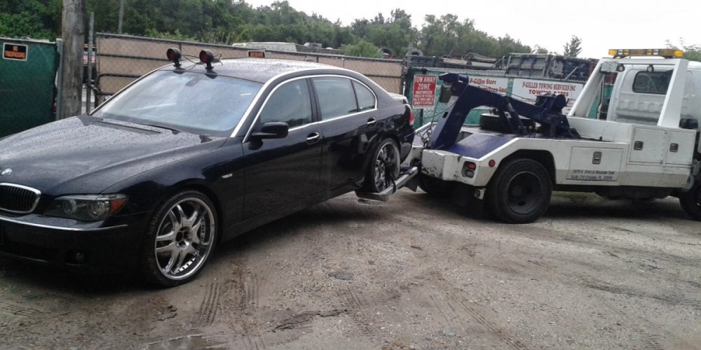 DLJ Towing & Roadside Assistance Offers Fast Car Towing Service