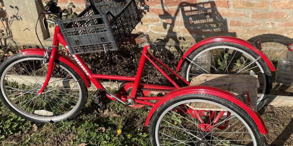 How to make a tricycle for gardeners, florists, fruit growers and windgrowers?