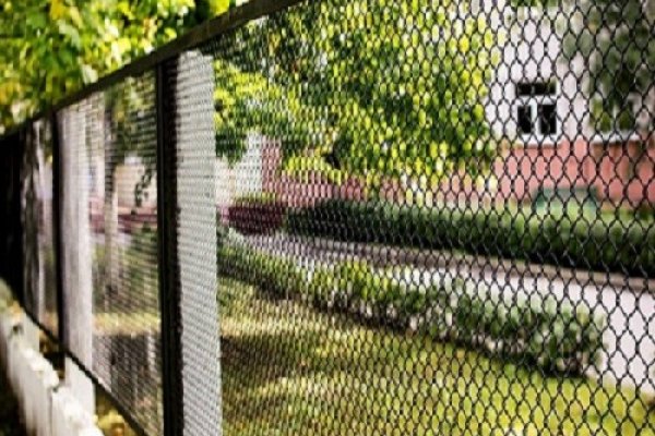 VGS Fencing Contractors Brings Clearview Fence Installation Services