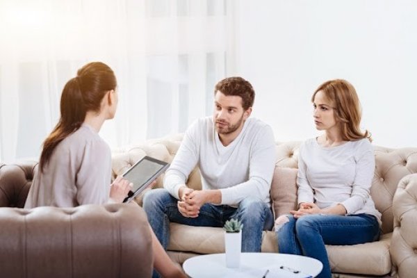 We Brain Storm Launches Innovative Couples Counseling Service