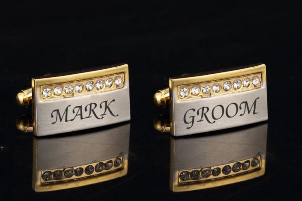 A Touch of Class: Wedding Cufflinks That Reflect Your Style