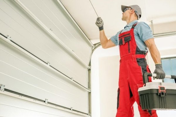 Vip Garage Door Repair LLC Introduces Premium Garage Door Installation Services