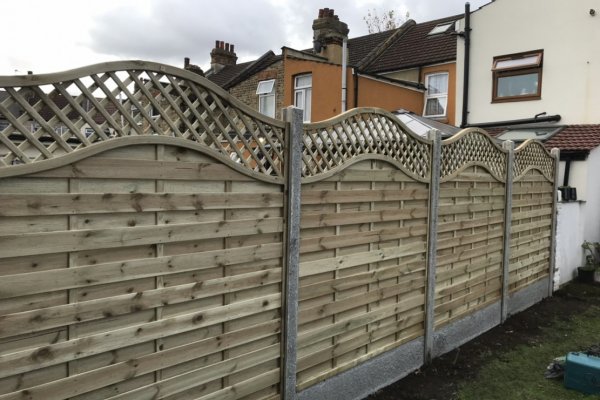 UK Fencing Adds Durable Garden Fencing in Barking To Service Line